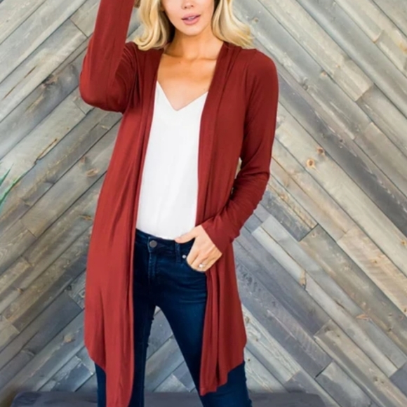 Dress Barn Sweaters - 💞5/15$ Dress Barn Red Cardigan
